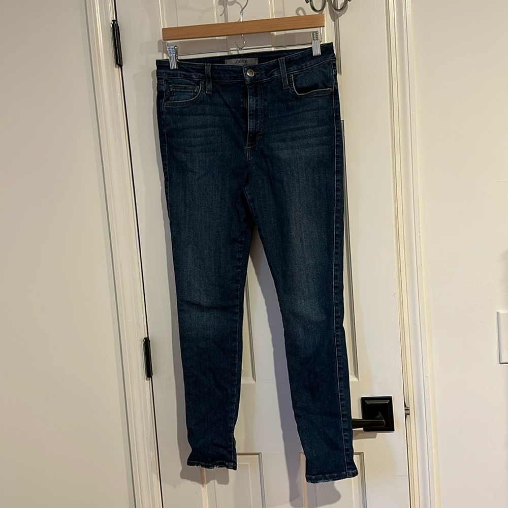 Lightly used joes jeans size large